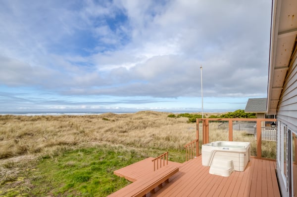 Outdoor Deck with Hot Tub